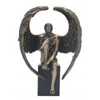 Αγγελος λυπημένος, γυμνός με φτερά καθισμένος σε βάση (Μπρούτζινο άγαλμα 26εκ.)