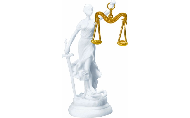 Θέμις, θεά της δικαιοσύνης  (Αλαβάστρινο άγαλμα 16εκ)