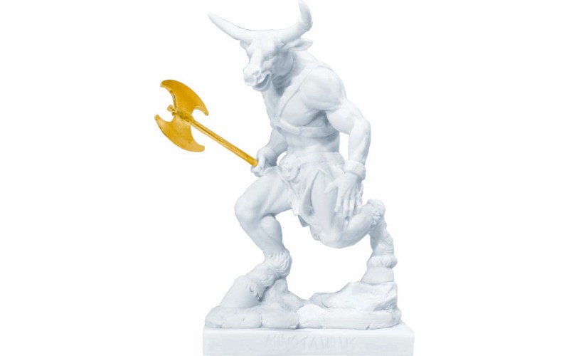 Μινώταυρος πολεμιστής με το Μινωικό διπλό πέλεκυ (Αλαβάστρινο άγαλμα 20.5x12εκ)